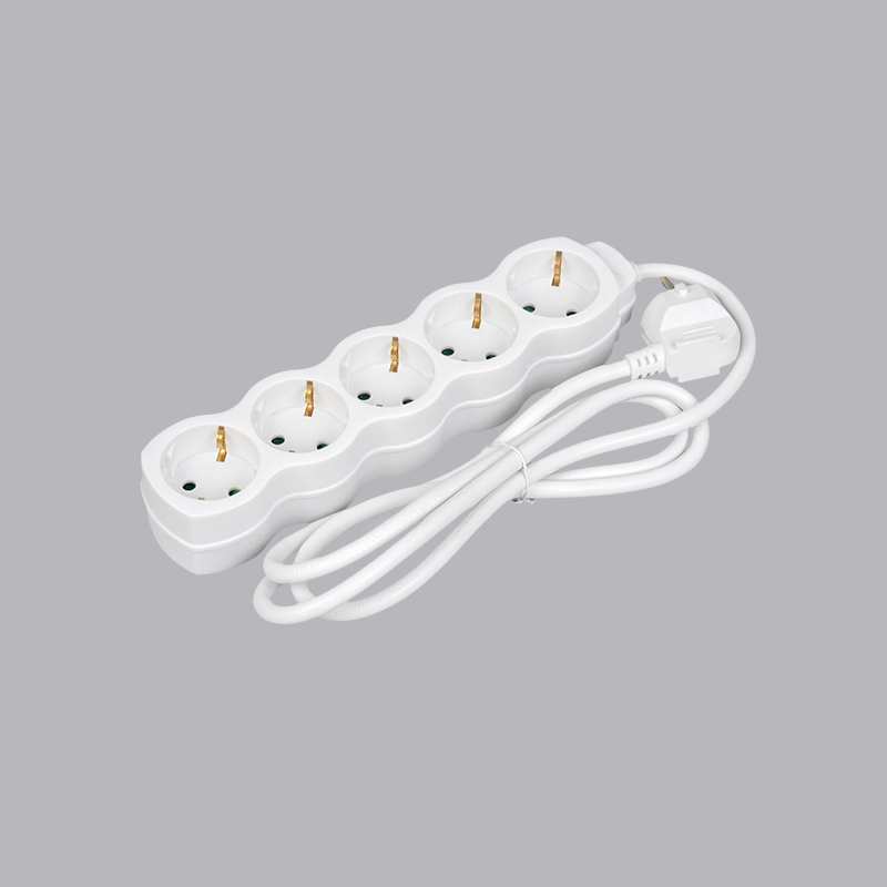LOG-05 รางปลั๊กไฟ 5 ทาง ทรงมะระ ชนิดเยอรมัน Multi-Socket
