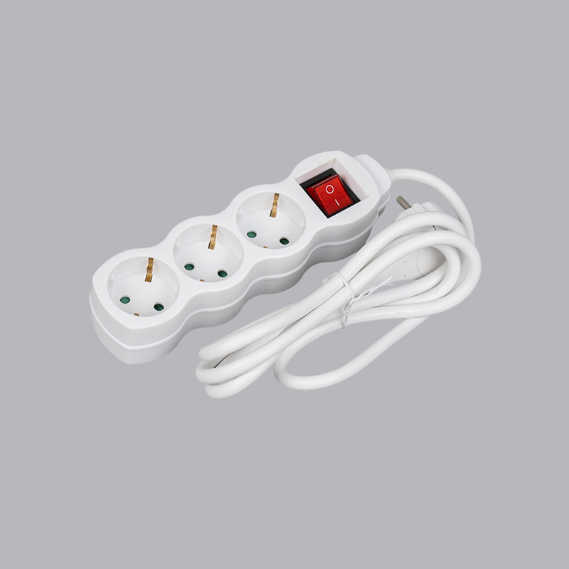 LOG-03KL รางปลั๊กไฟทรงมะระ 3 ทางแบบเยอรมัน พร้อมห่วงดึงและสวิตซ์ Multi-Socket