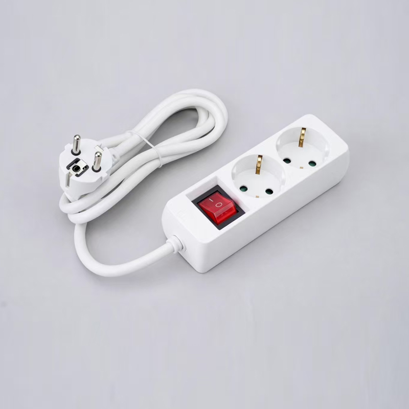 LOB-02K รางปลั๊กไฟ 3 ทาง ทรงสี่เหลี่ยม แบบเยอรมัน พร้อมสวิตซ์ Multi-Socket
